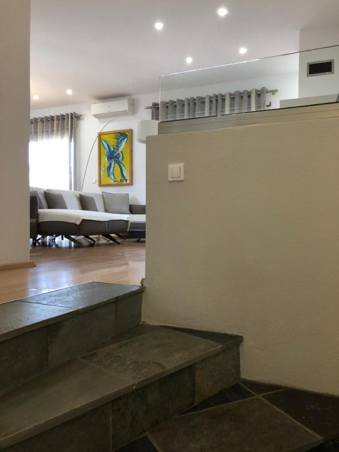 Vanessa House Luxury Apartments Skiathos Town Exterior photo